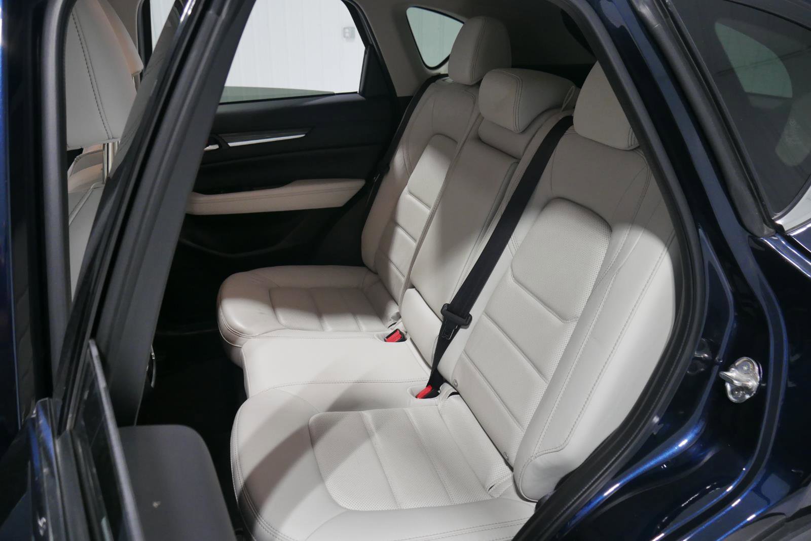 Used 2020 MAZDA CX-5 Grand Touring image 11