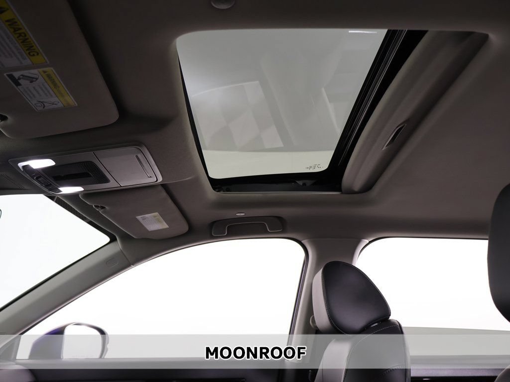 Used 2025 Honda CR-V EX-L image 3
