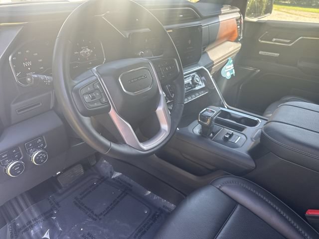 Used 2024 GMC Sierra 1500 Denali AWD/4WD image 12