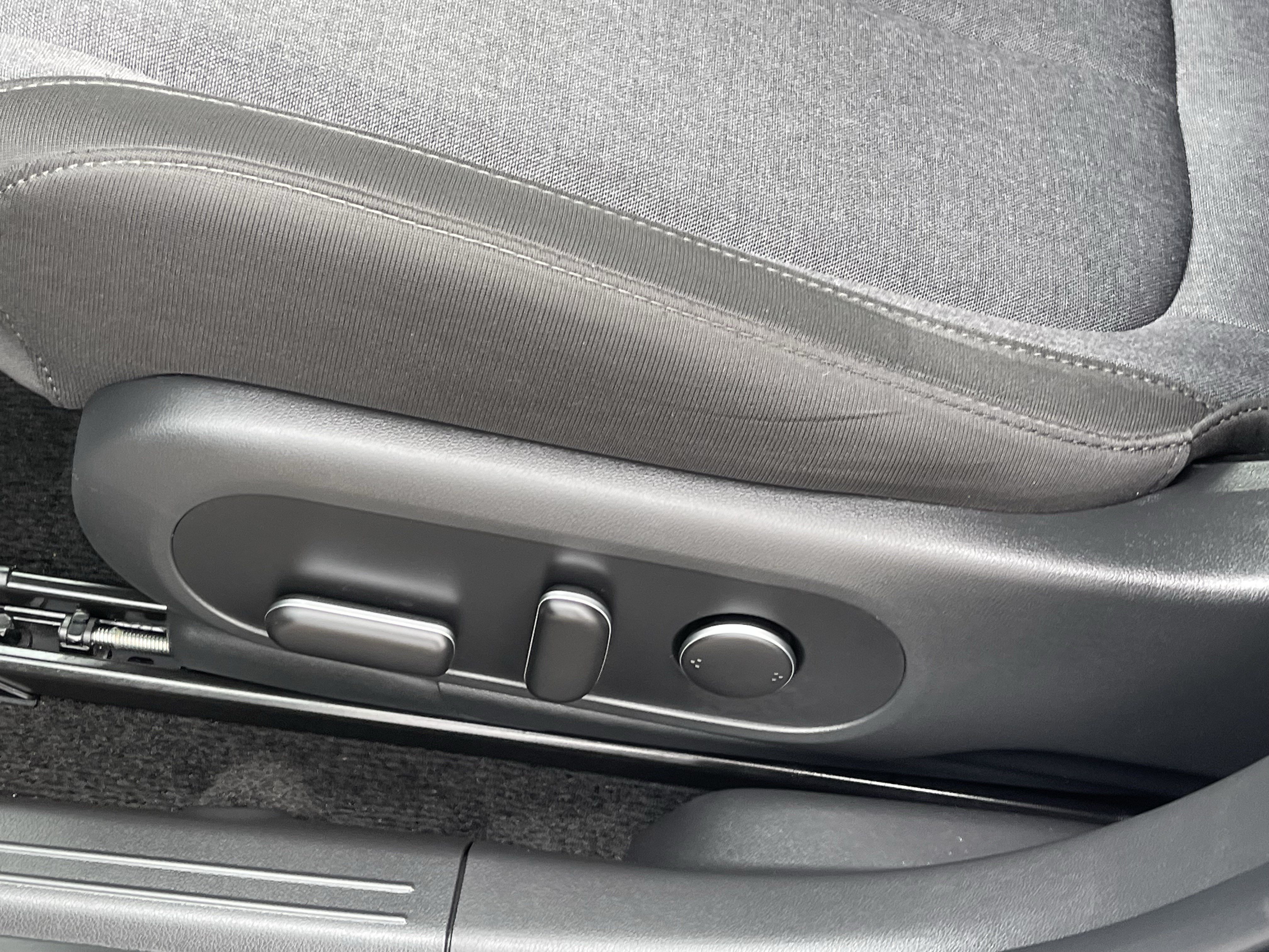 Certified 2024 Hyundai Ioniq 5 SEL RWD image 18