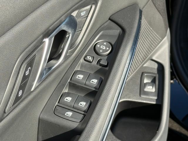 Used 2025 BMW 330i Sedan w/ Convenience Package image 17
