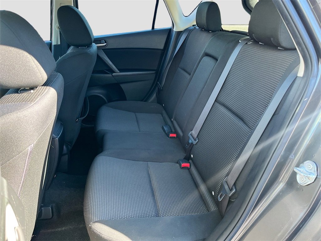 Used 2013 MAZDA MAZDA3 i Touring image 20