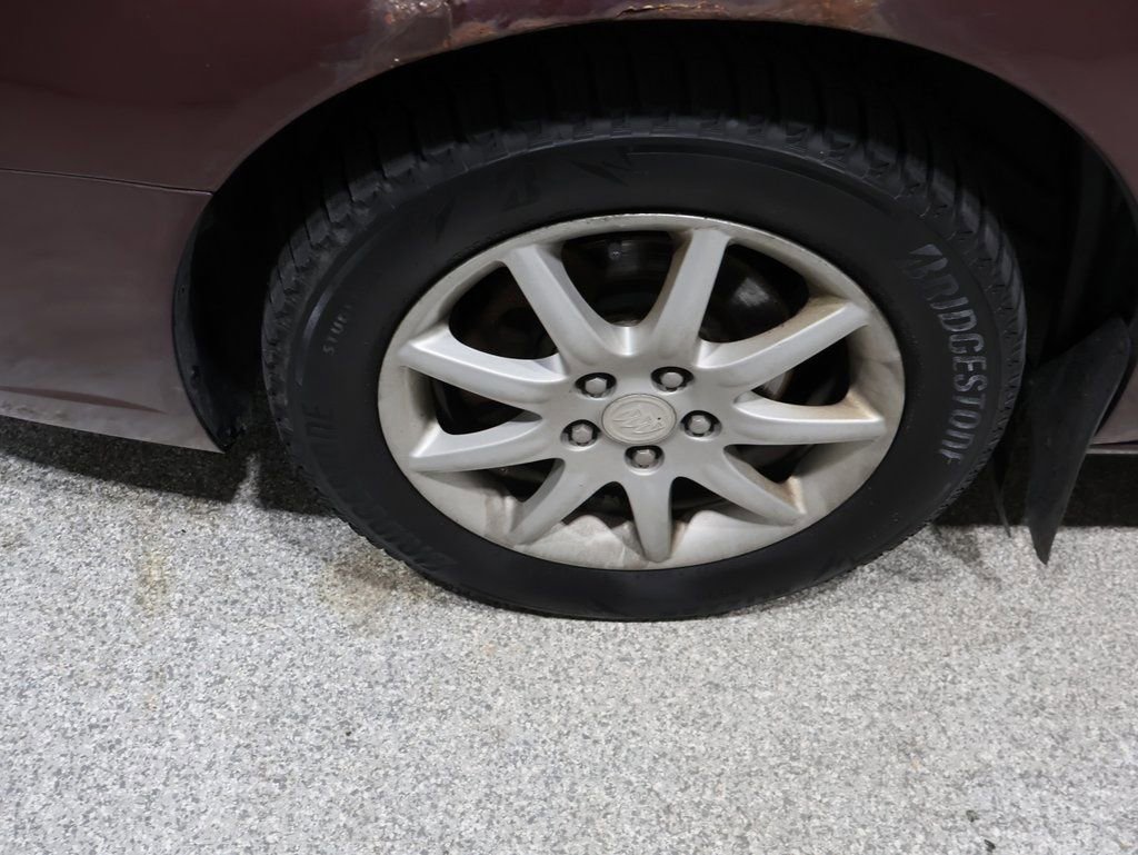 Used 2006 Buick Lucerne CXL w/ Luxury Package image 8