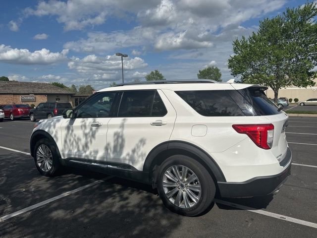 Used 2021 Ford Explorer Limited w/ Equipment Group 301A image 9