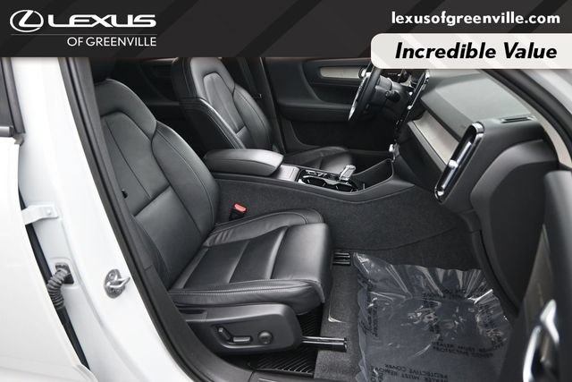 Used 2023 Volvo XC40 B5 Ultimate w/ Protection Package Premier AWD/4WD image 27