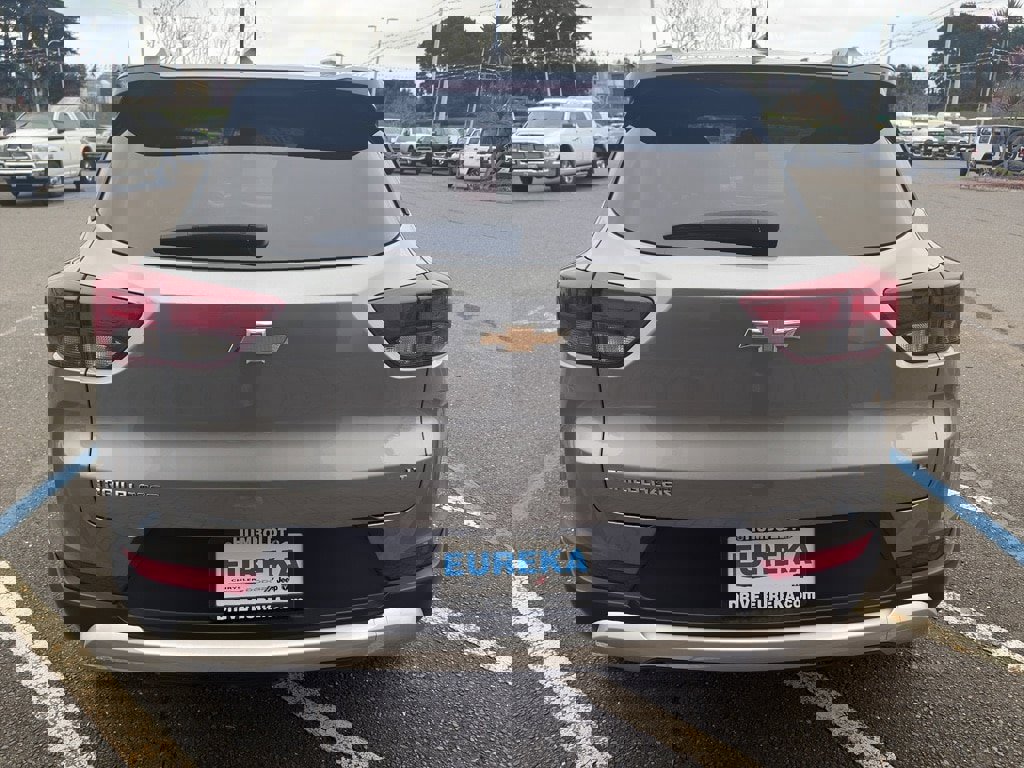 Used 2023 Chevrolet TrailBlazer LT w/ Convenience Package image 17