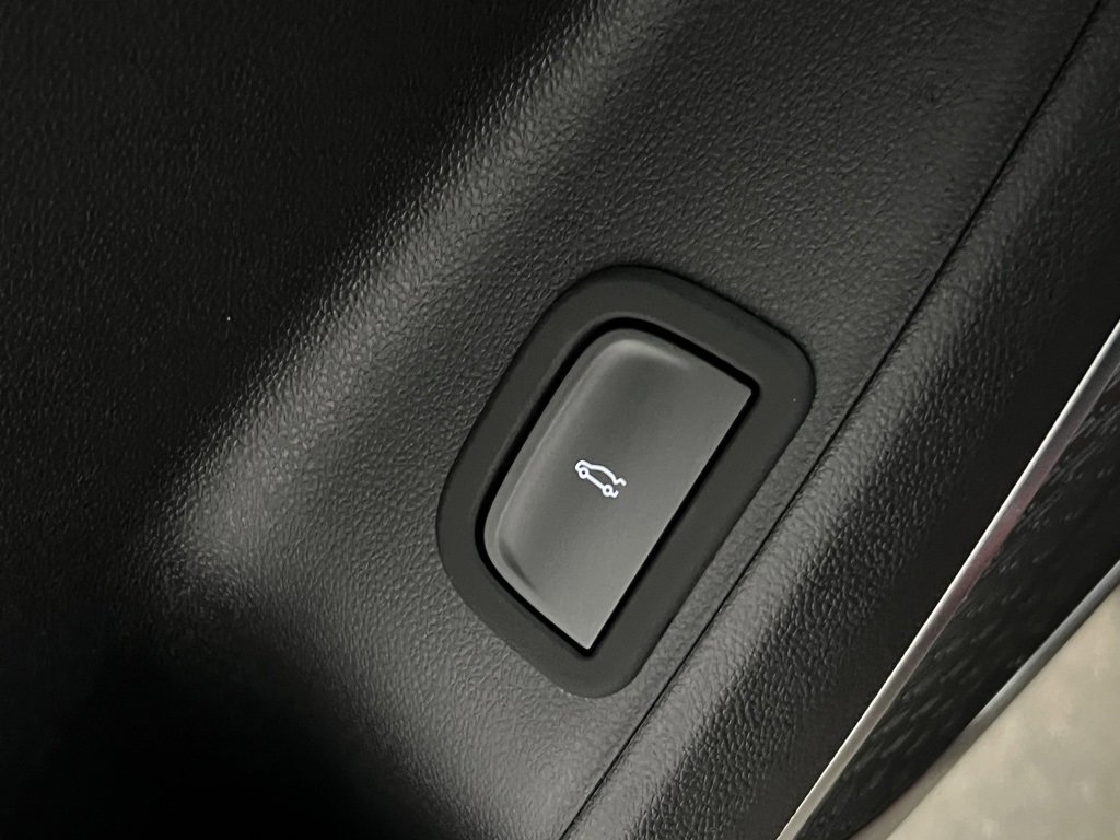 New 2026 Buick Enclave Sport Touring w/ Power Package image 11