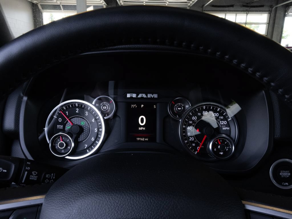 Used 2023 RAM 1500 Big Horn AWD/4WD image 12