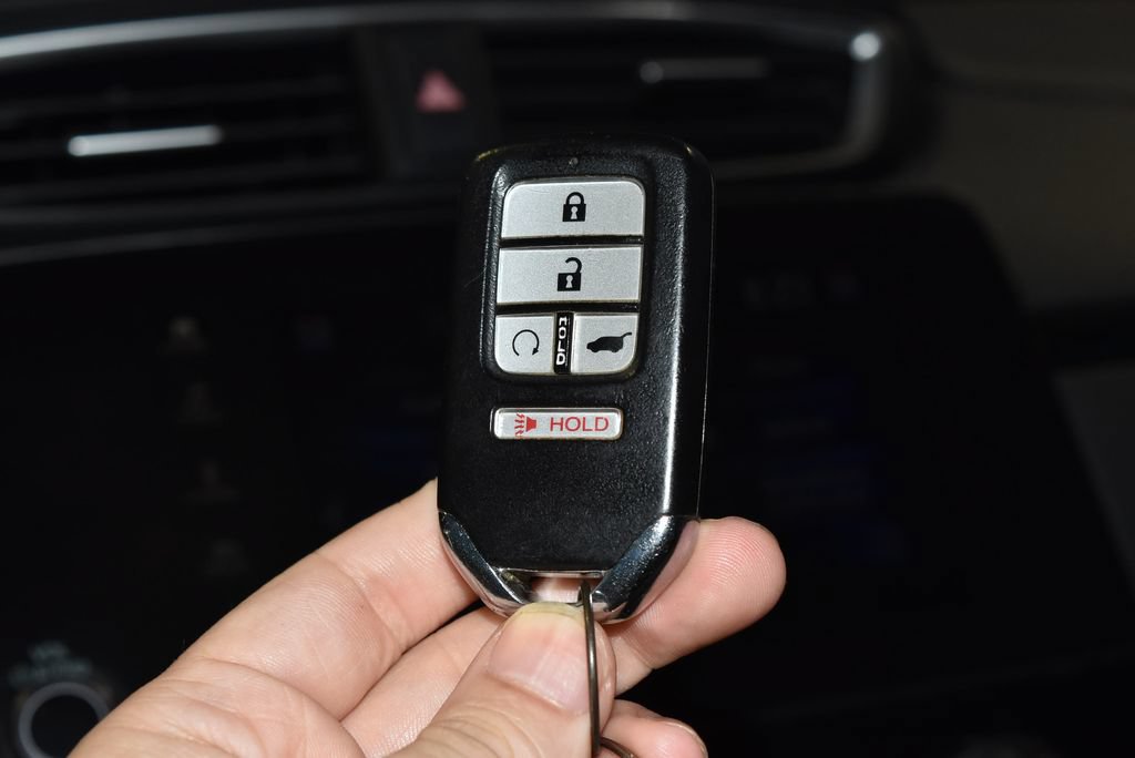 Used 2022 Honda CR-V EX-L image 17