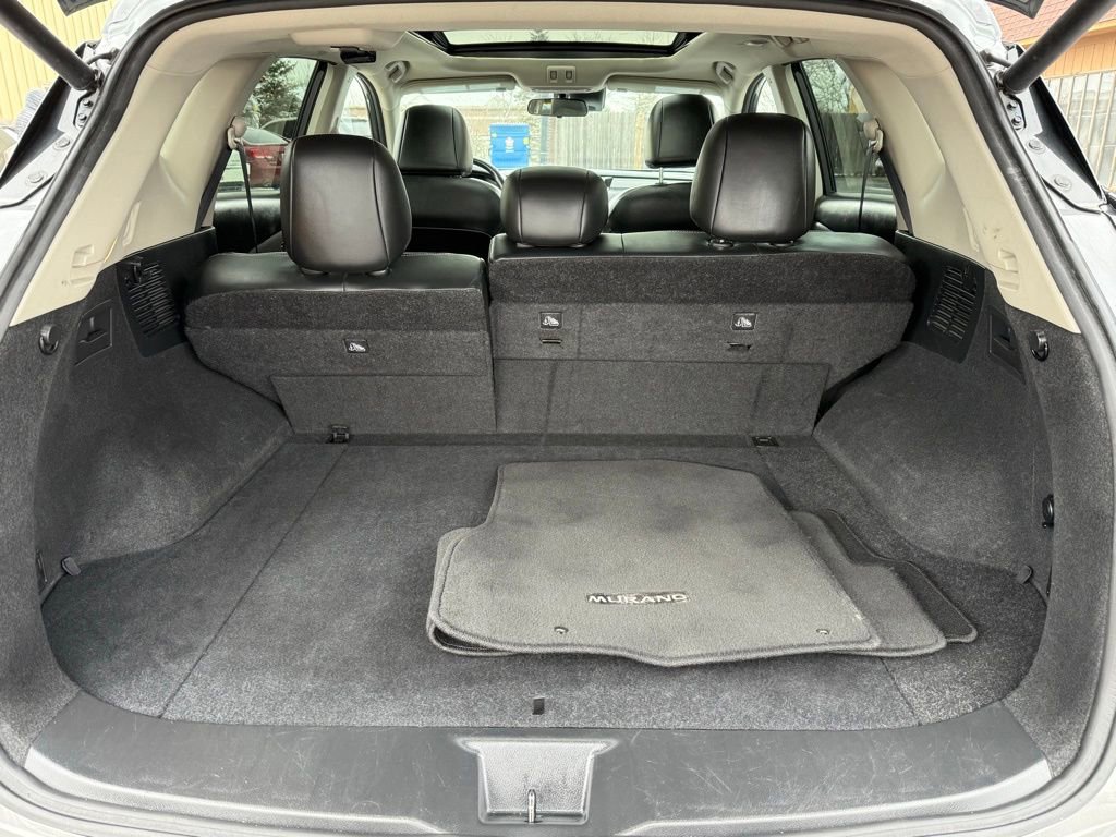 Used 2023 Nissan Murano SV AWD/4WD image 16