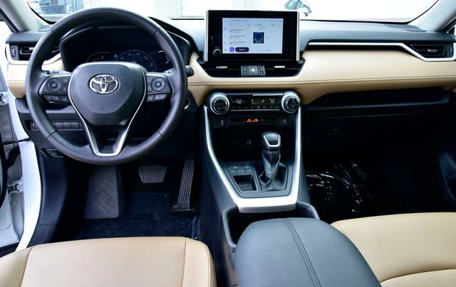 Used 2024 Toyota RAV4 XLE Premium image 16