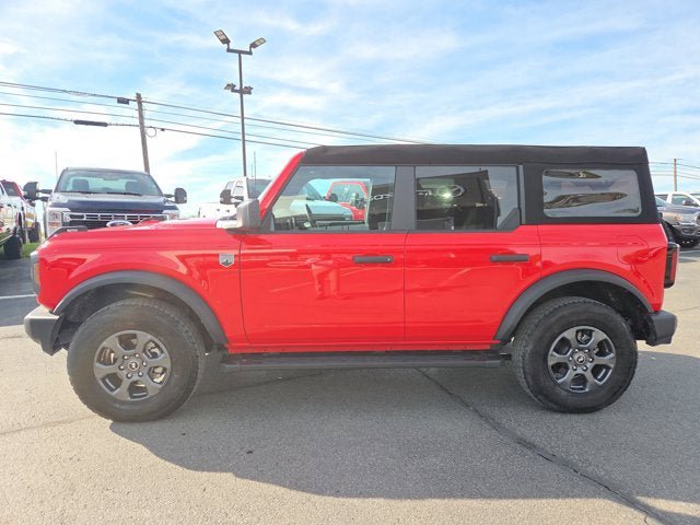 Used 2024 Ford Bronco Big Bend AWD/4WD image 3