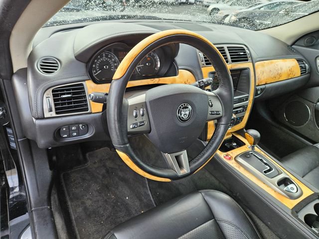 Used 2007 Jaguar XK Convertible image 16