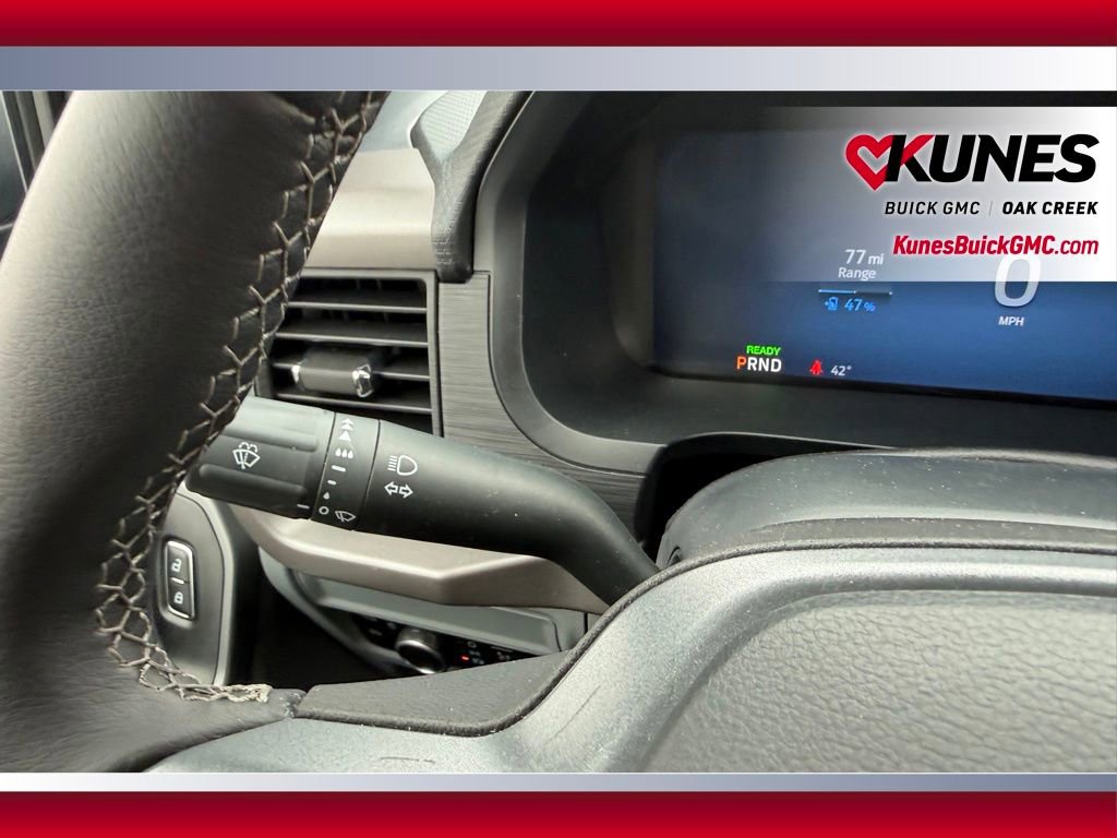 Used 2025 Ford F150 Lightning XLT image 15