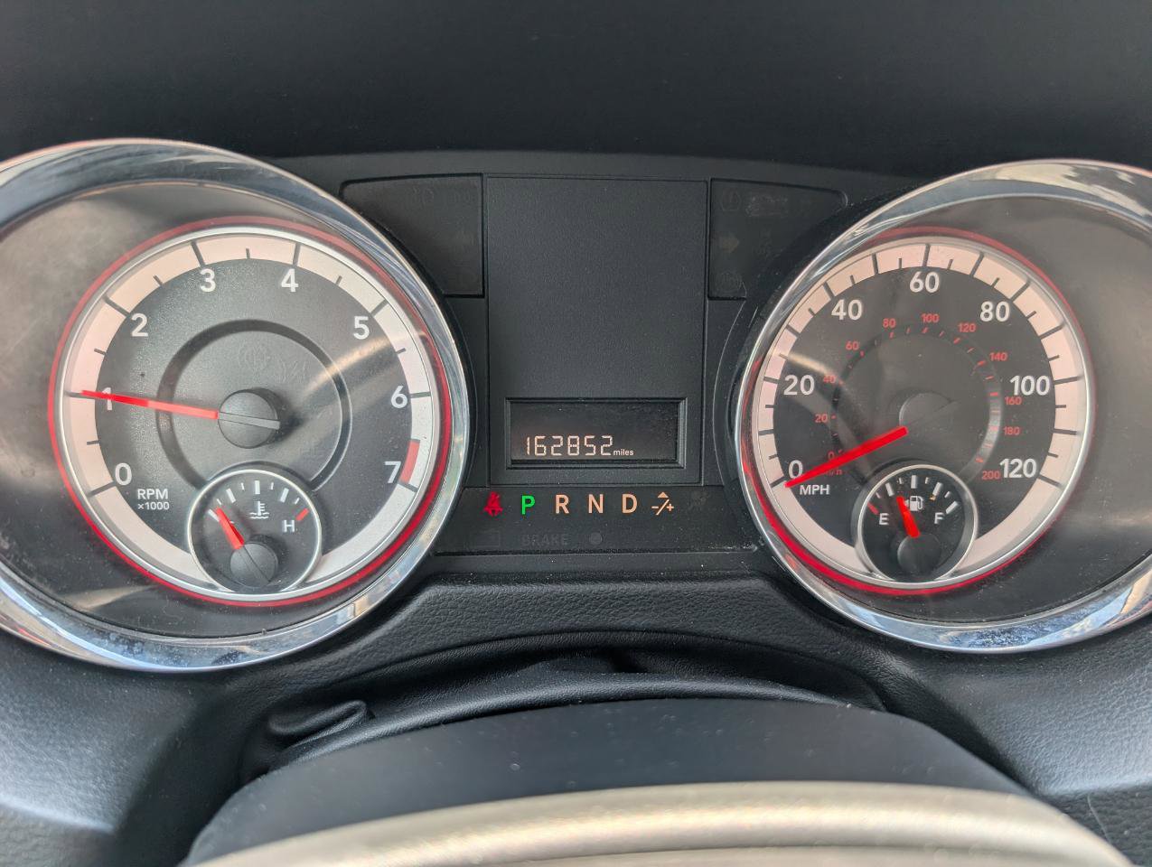 Used 2015 Dodge Grand Caravan SXT FWD image 19