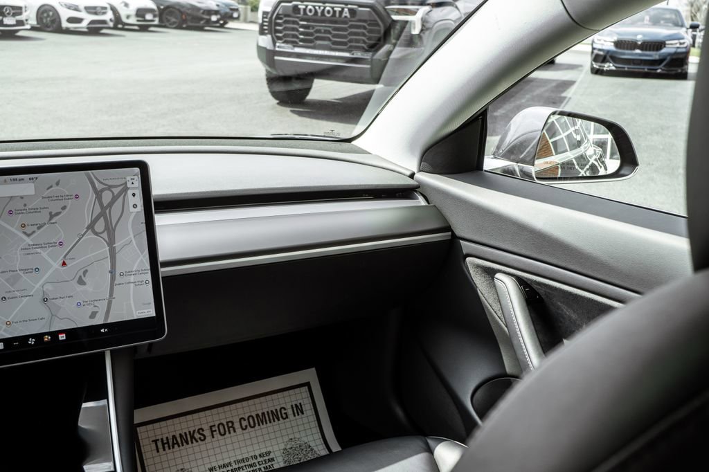 Used 2018 Tesla Model 3 Long Range AWD/4WD image 12
