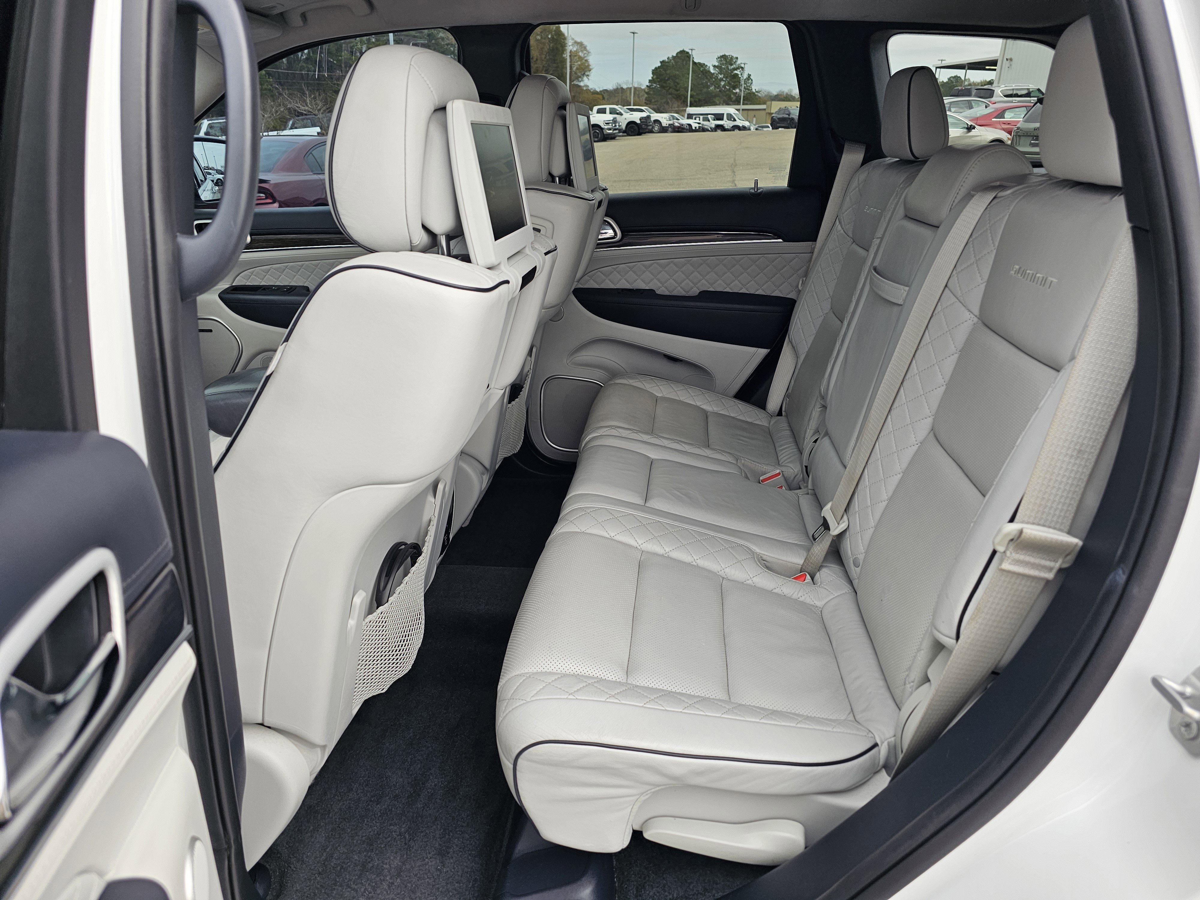 Used 2020 Jeep Grand Cherokee Summit image 33