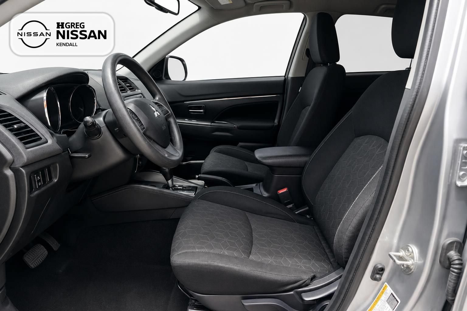 Used 2021 Mitsubishi Outlander Sport ES FWD image 7