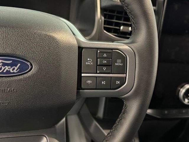 Used 2025 Ford F150 Lightning Flash AWD/4WD image 19