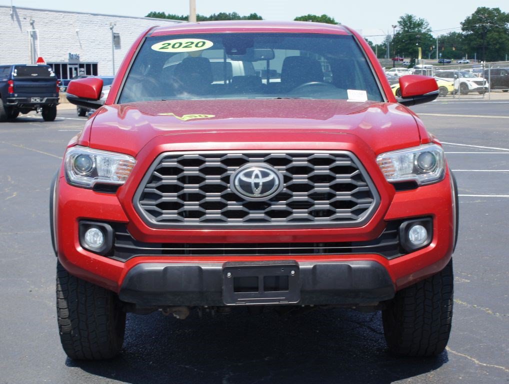 Used 2020 Toyota Tacoma TRD Off-Road AWD/4WD image 23