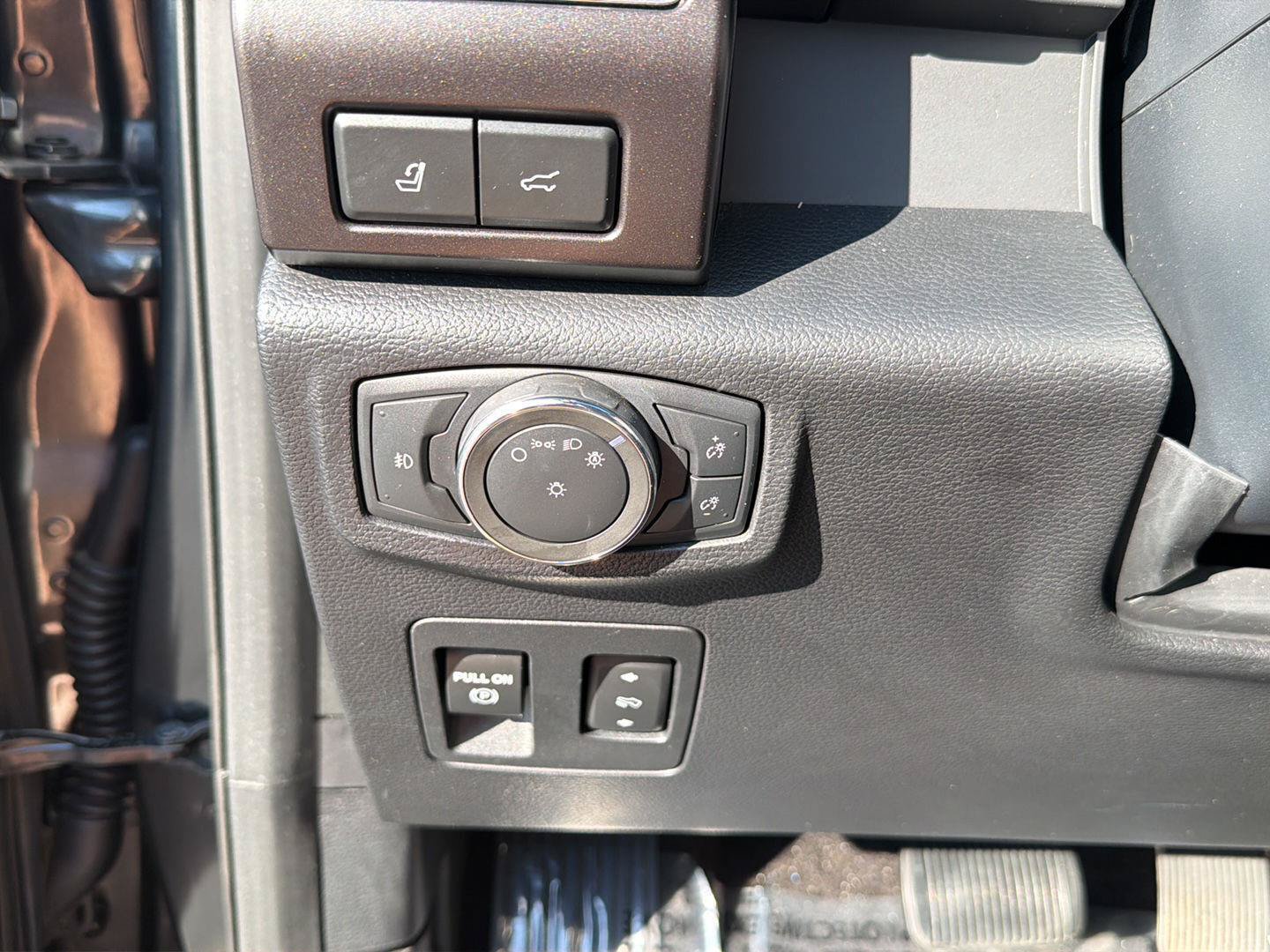 Used 2021 Ford Expedition Limited RWD image 21