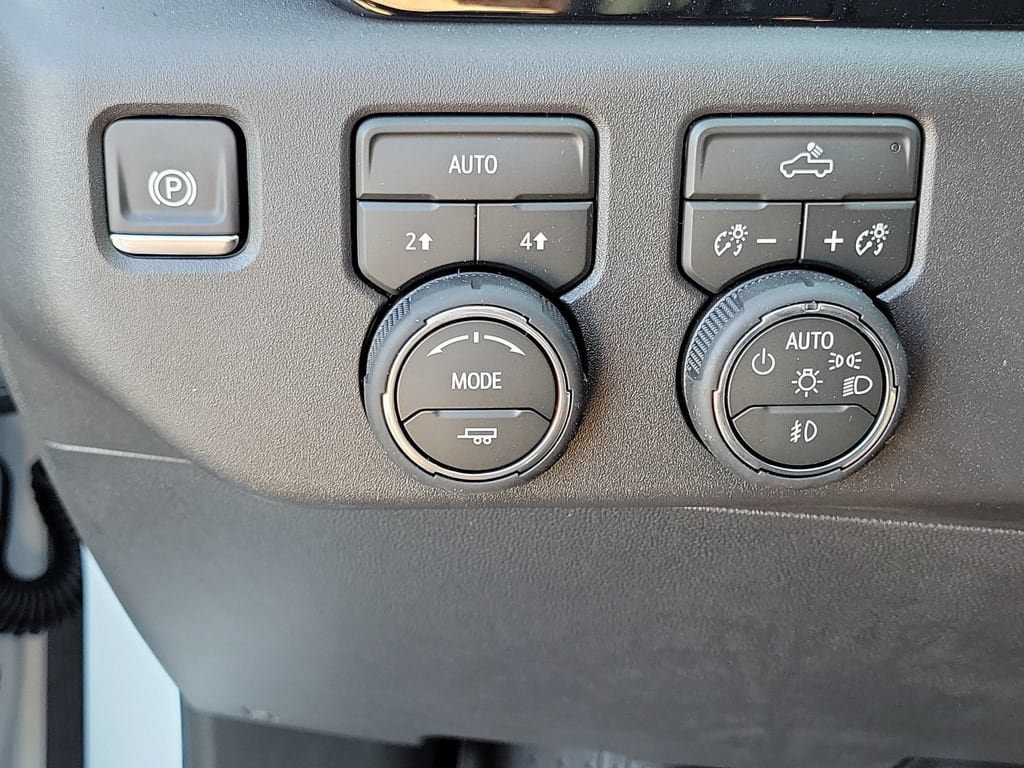 New 2026 Chevrolet Silverado 1500 RST w/ RST Select Package AWD/4WD image 14