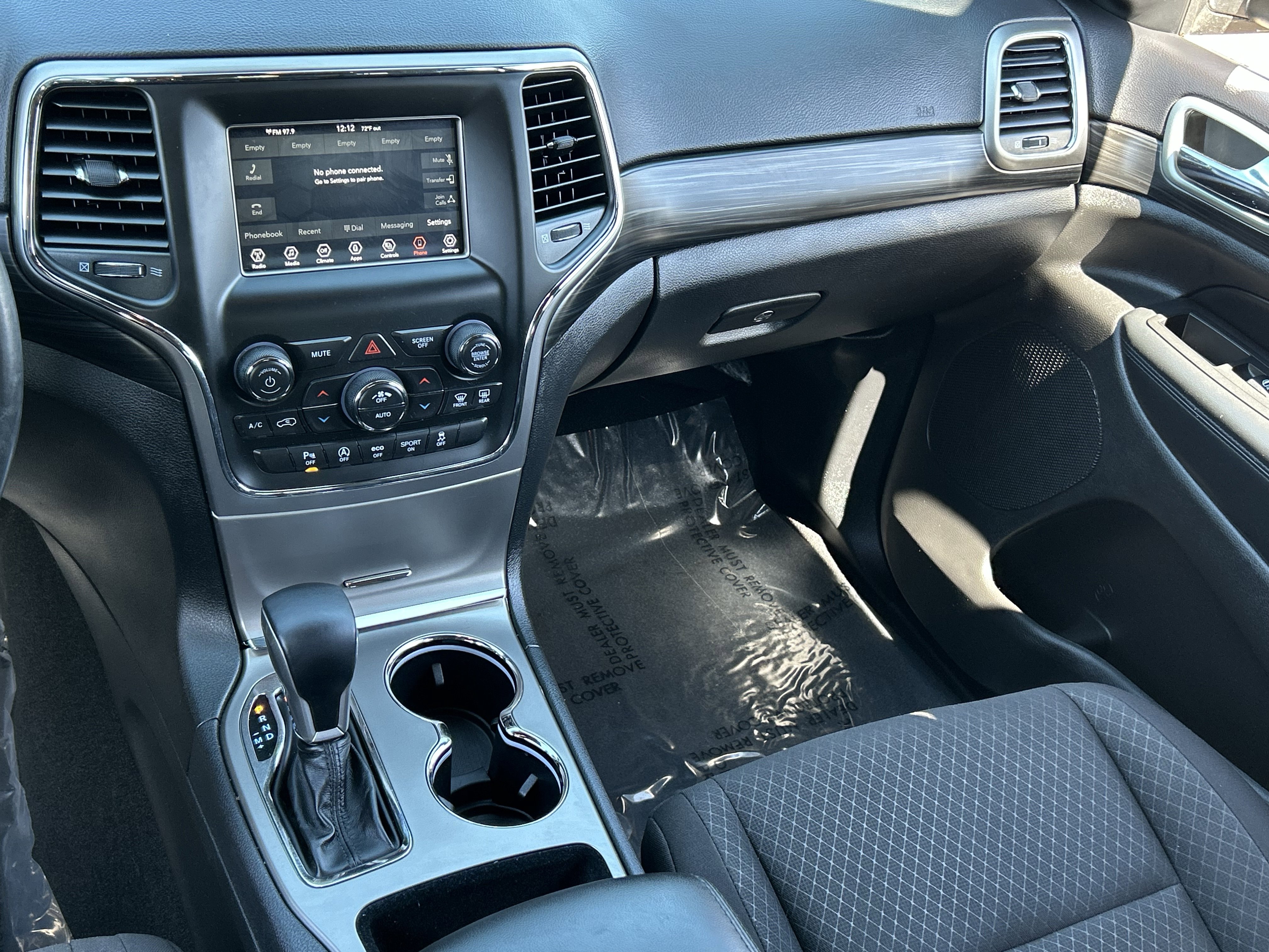 Certified 2021 Jeep Grand Cherokee Laredo image 15