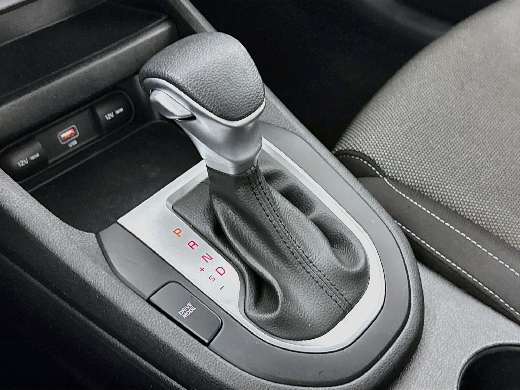 Used 2023 Kia Forte LXS w/ LXS Technology Package FWD image 16