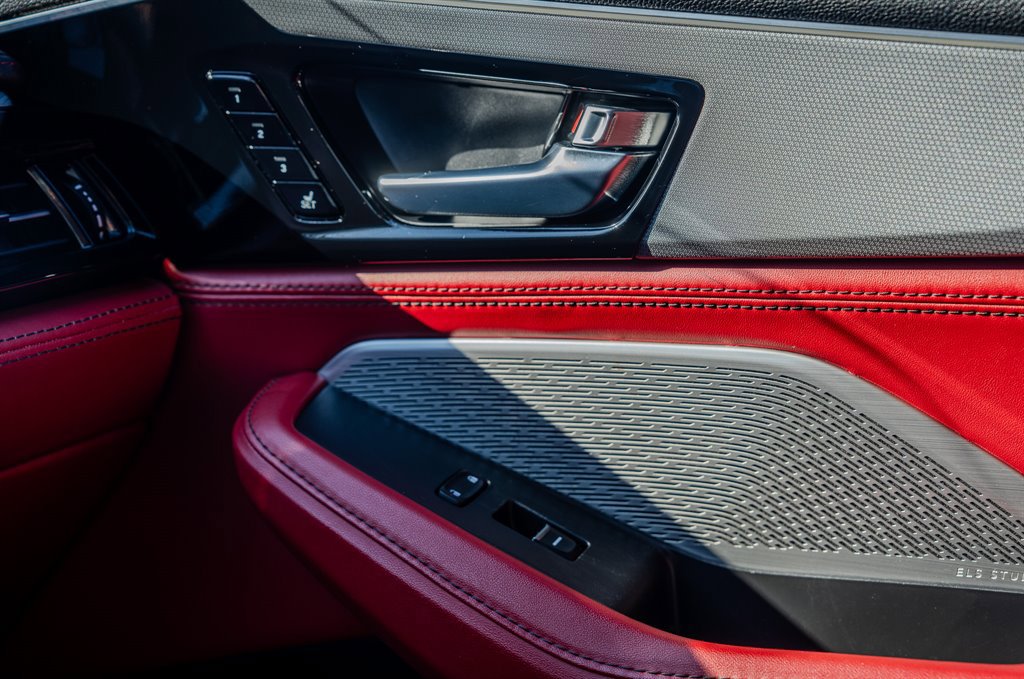 Used 2023 Acura MDX A-Spec image 24