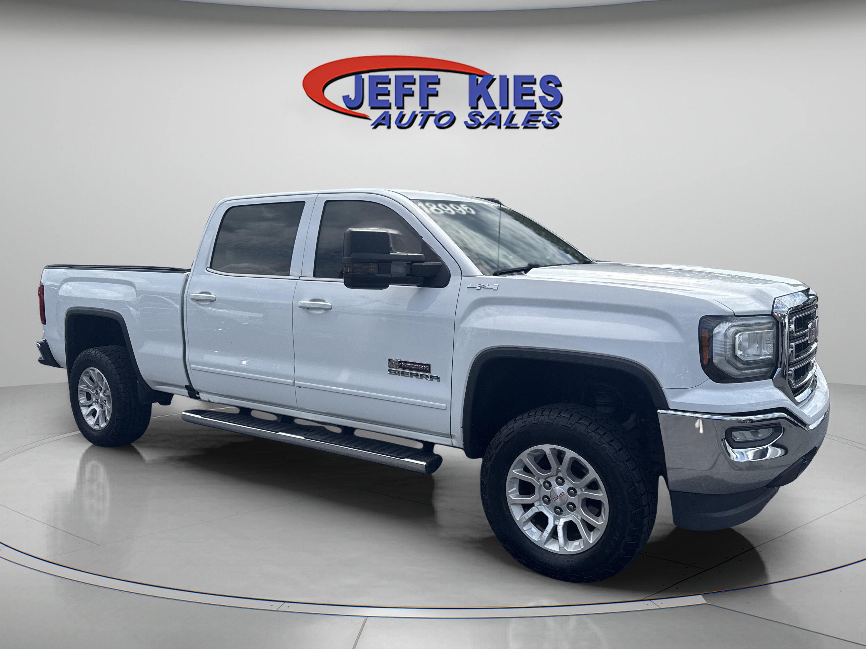 Used 2016 GMC Sierra 1500 SLE w/ Max Trailering Package AWD/4WD image 3