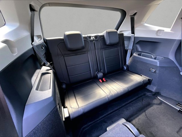 Used 2019 Volkswagen Tiguan SEL FWD image 30