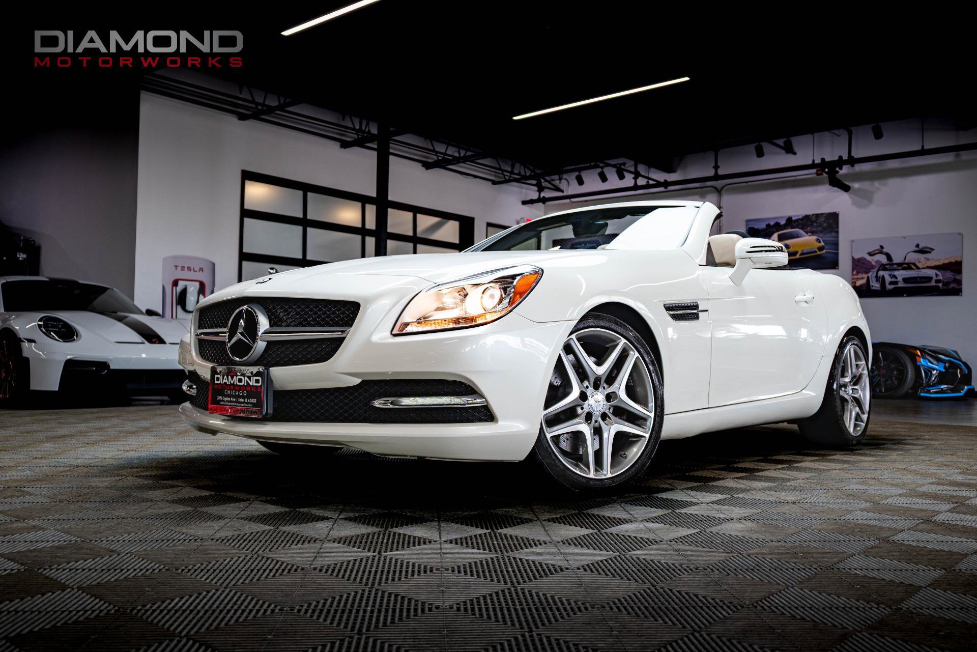 Used 2012 Mercedes-Benz SLK 350 image 18