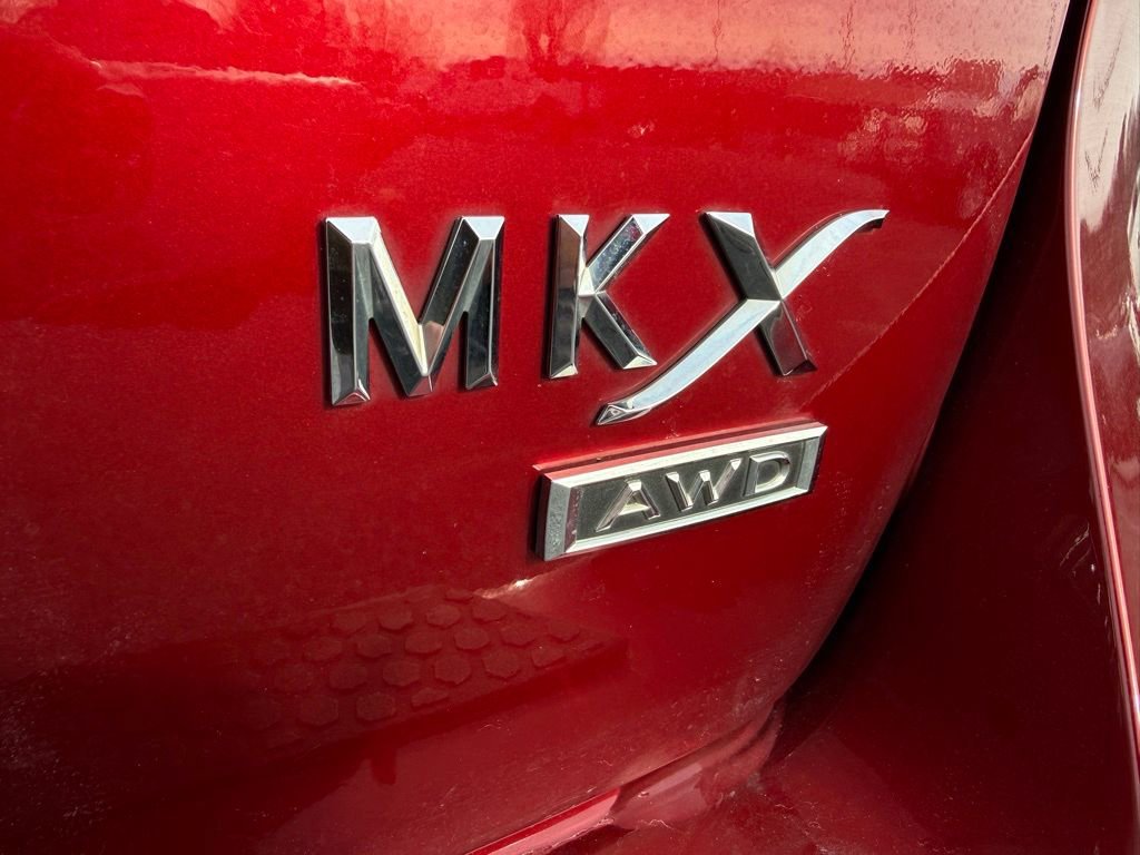 Used 2015 Lincoln MKX AWD w/ Equipment Group 102A image 10