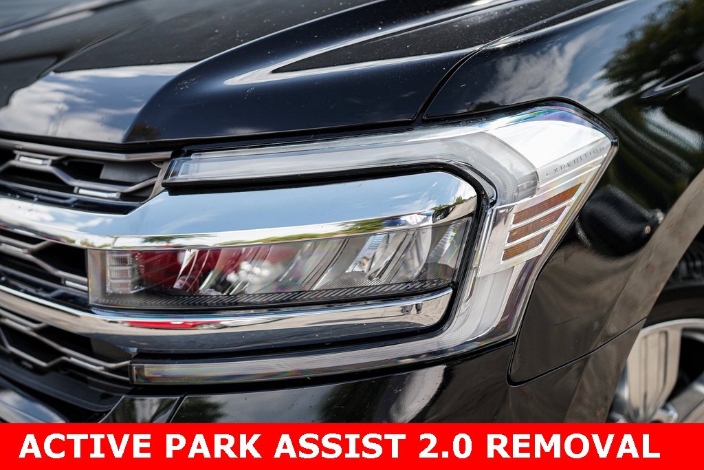 Used 2022 Ford Expedition Max King Ranch image 3