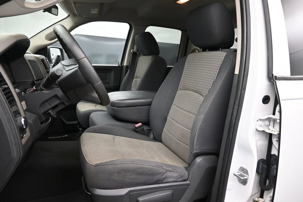 Used 2011 RAM 1500 ST w/ ST Popular Equipment Group RWD image 2