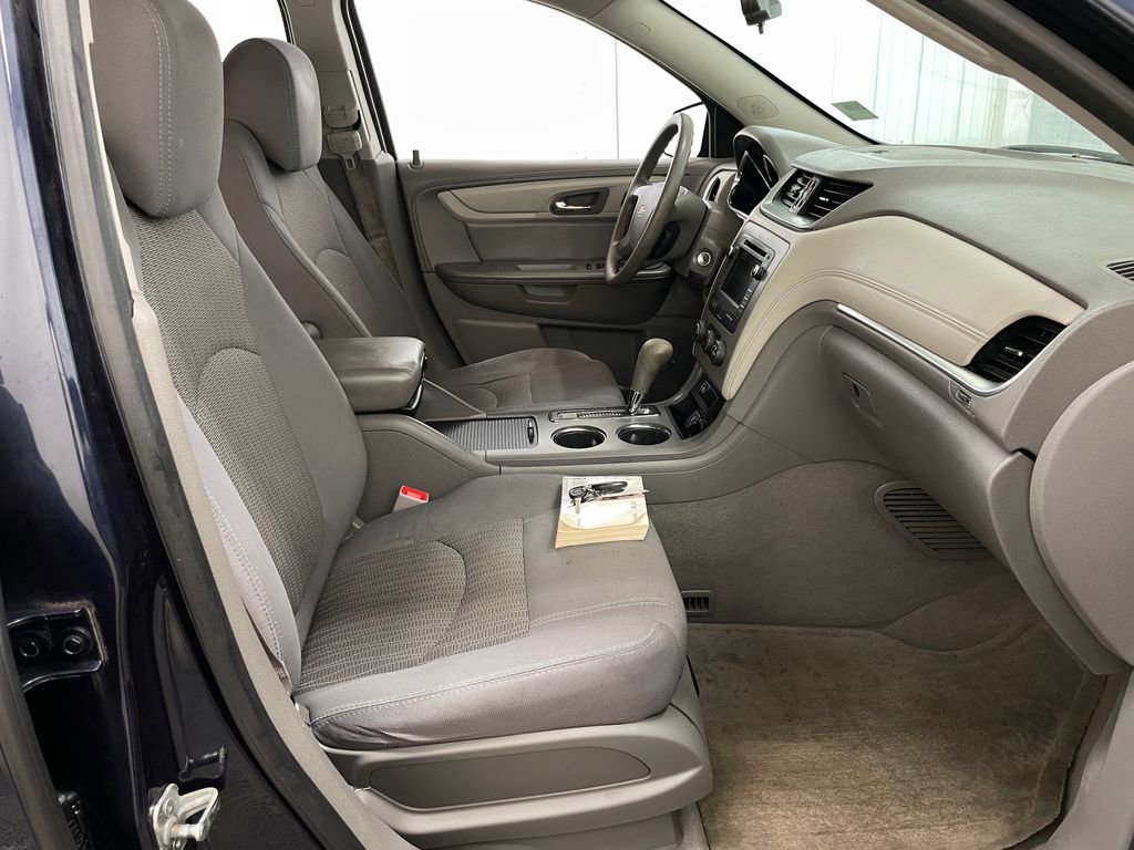Used 2015 Chevrolet Traverse LS w/ LPO, 'HIT The Road' Package FWD image 34