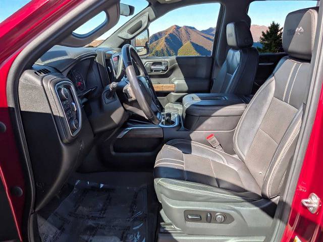 Used 2020 Chevrolet Silverado 1500 High Country w/ Technology Package image 15