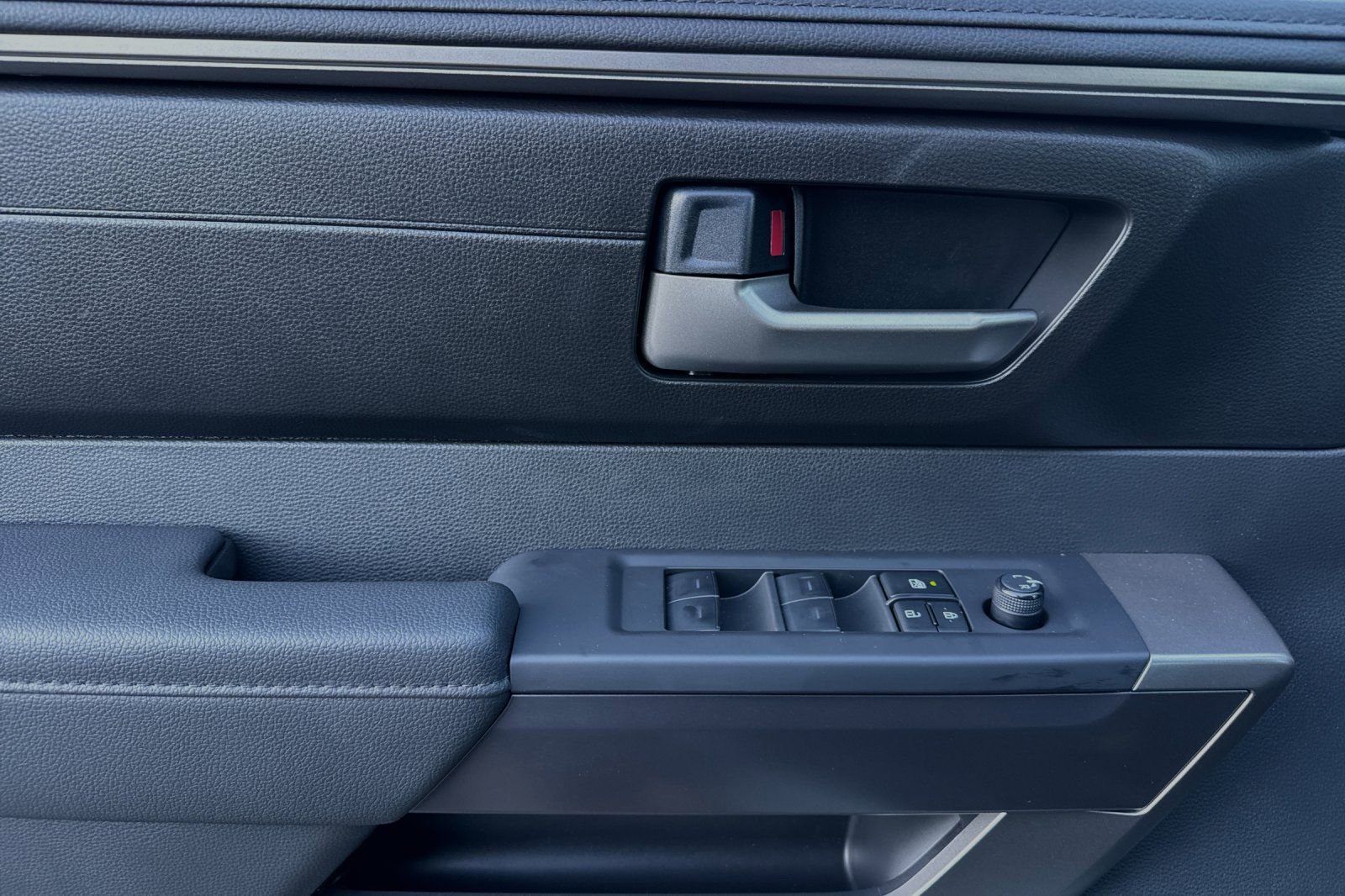 New 2025 Toyota Tundra SR5 image 11