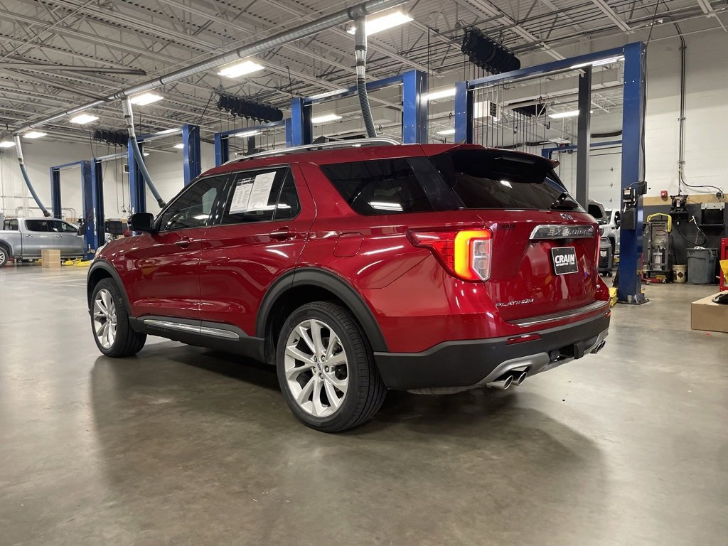 Used 2022 Ford Explorer Platinum w/ Equipment Group 601A image 5