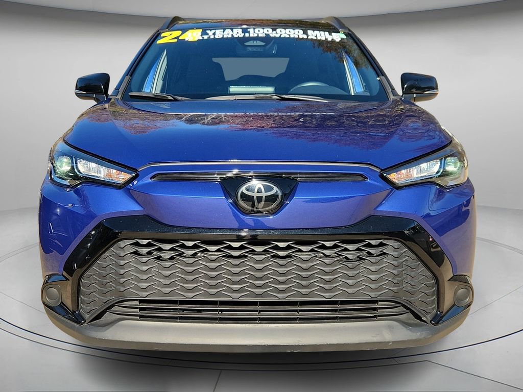 Used 2024 Toyota Corolla Cross SE image 5