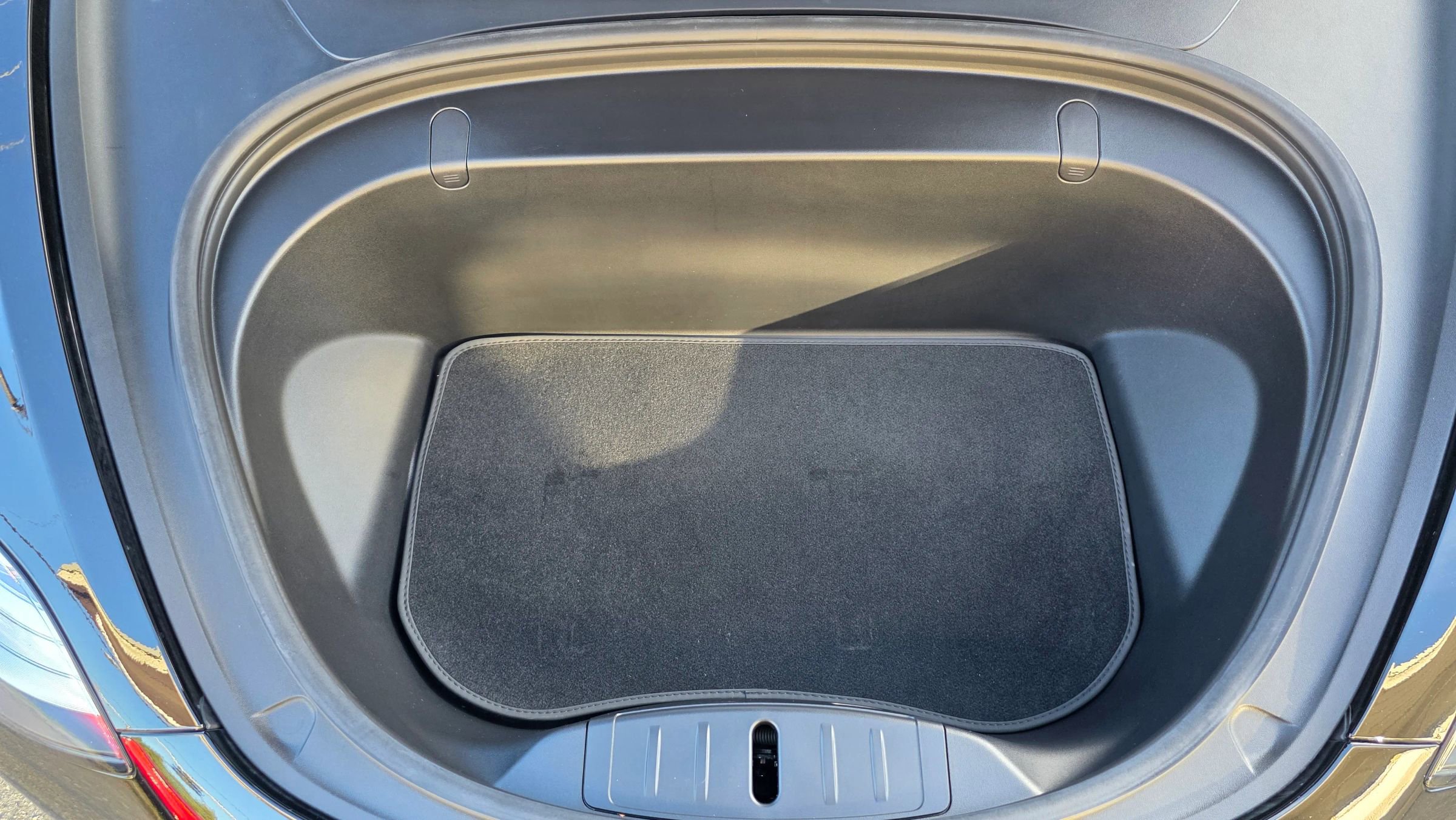 Used 2018 Tesla Model 3 Long Range image 19