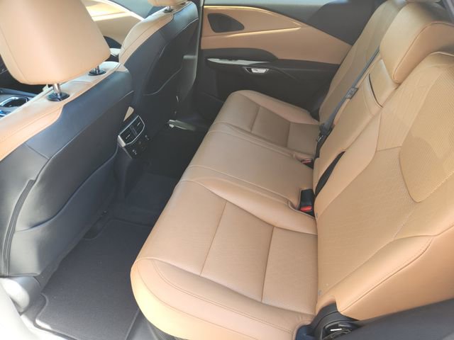 Used 2024 Lexus RX 350 w/ Technology Package image 26