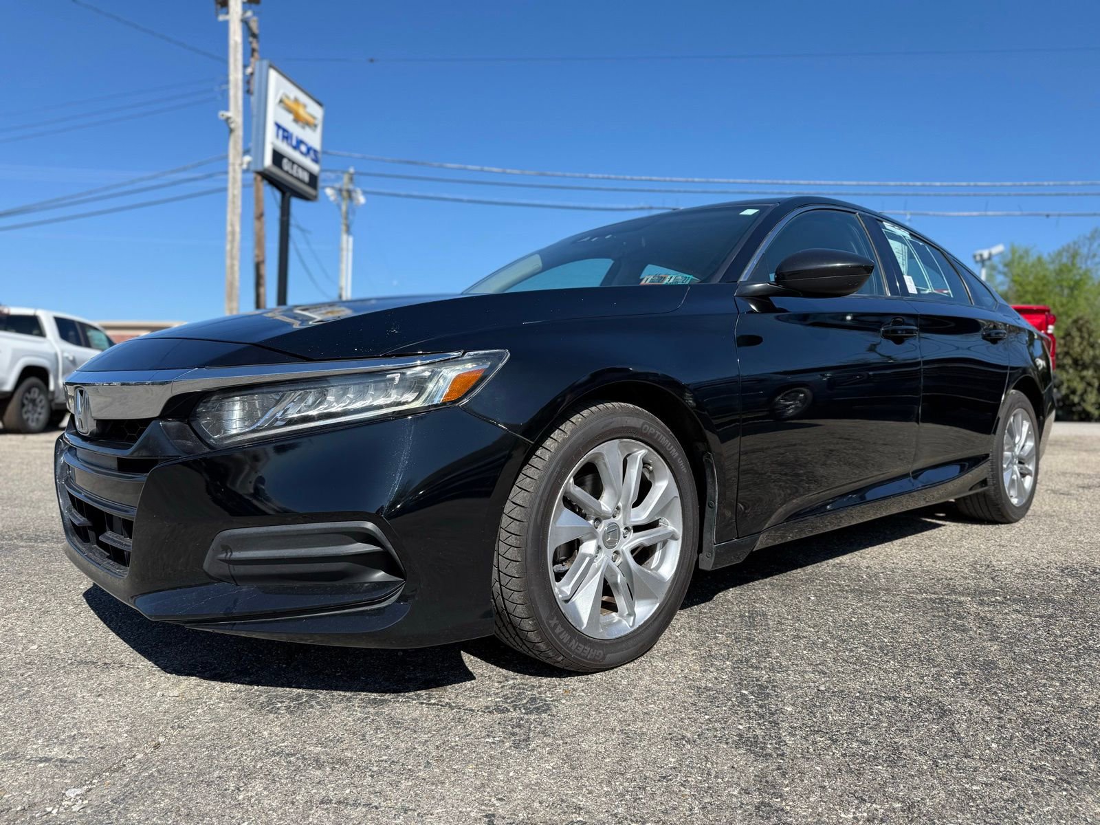 Used 2018 Honda Accord LX image 2