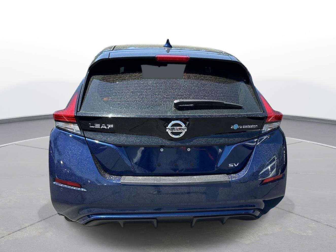 Used 2022 Nissan Leaf SV image 7