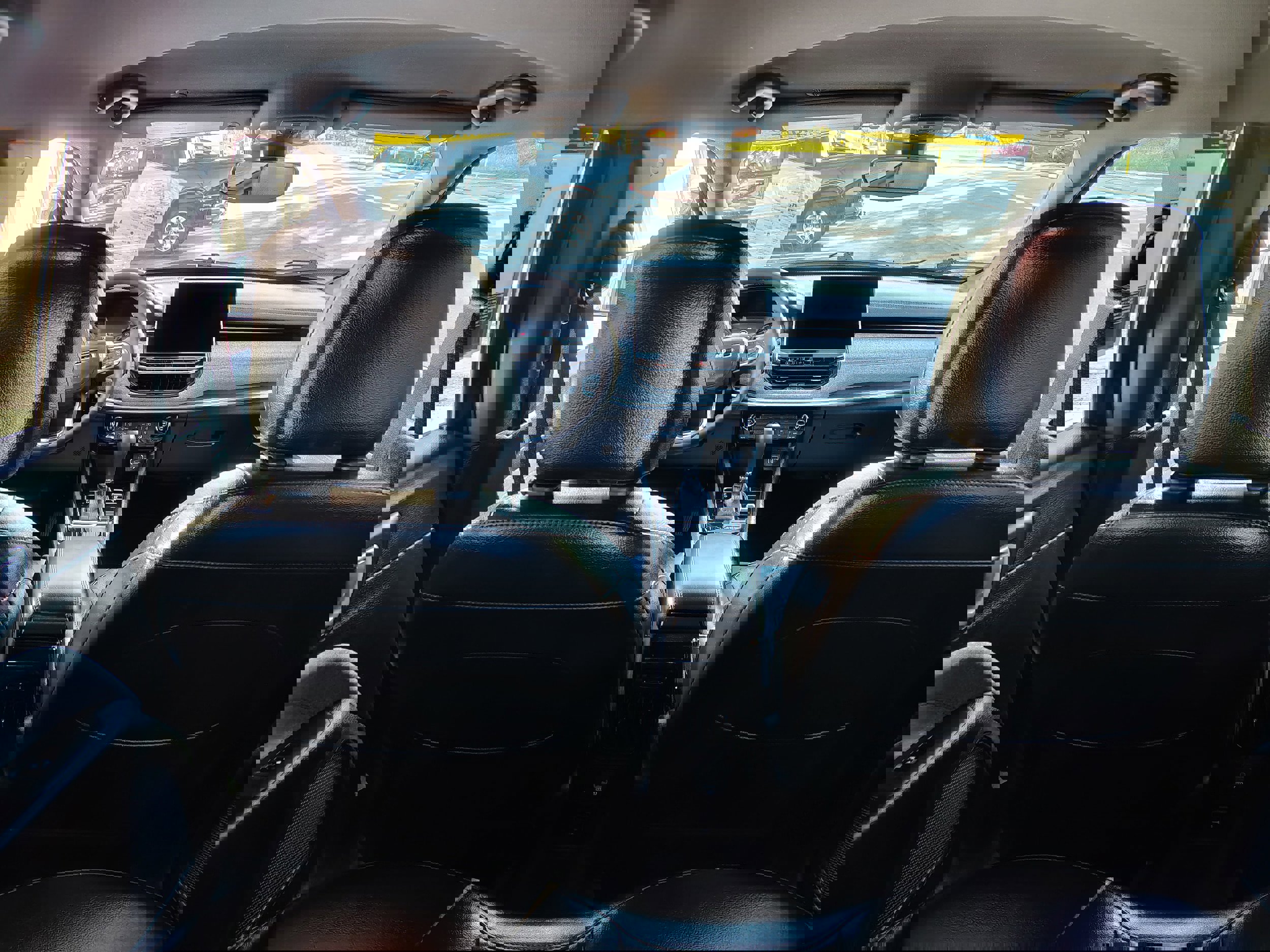 Certified 2023 Jeep Compass Latitude image 11