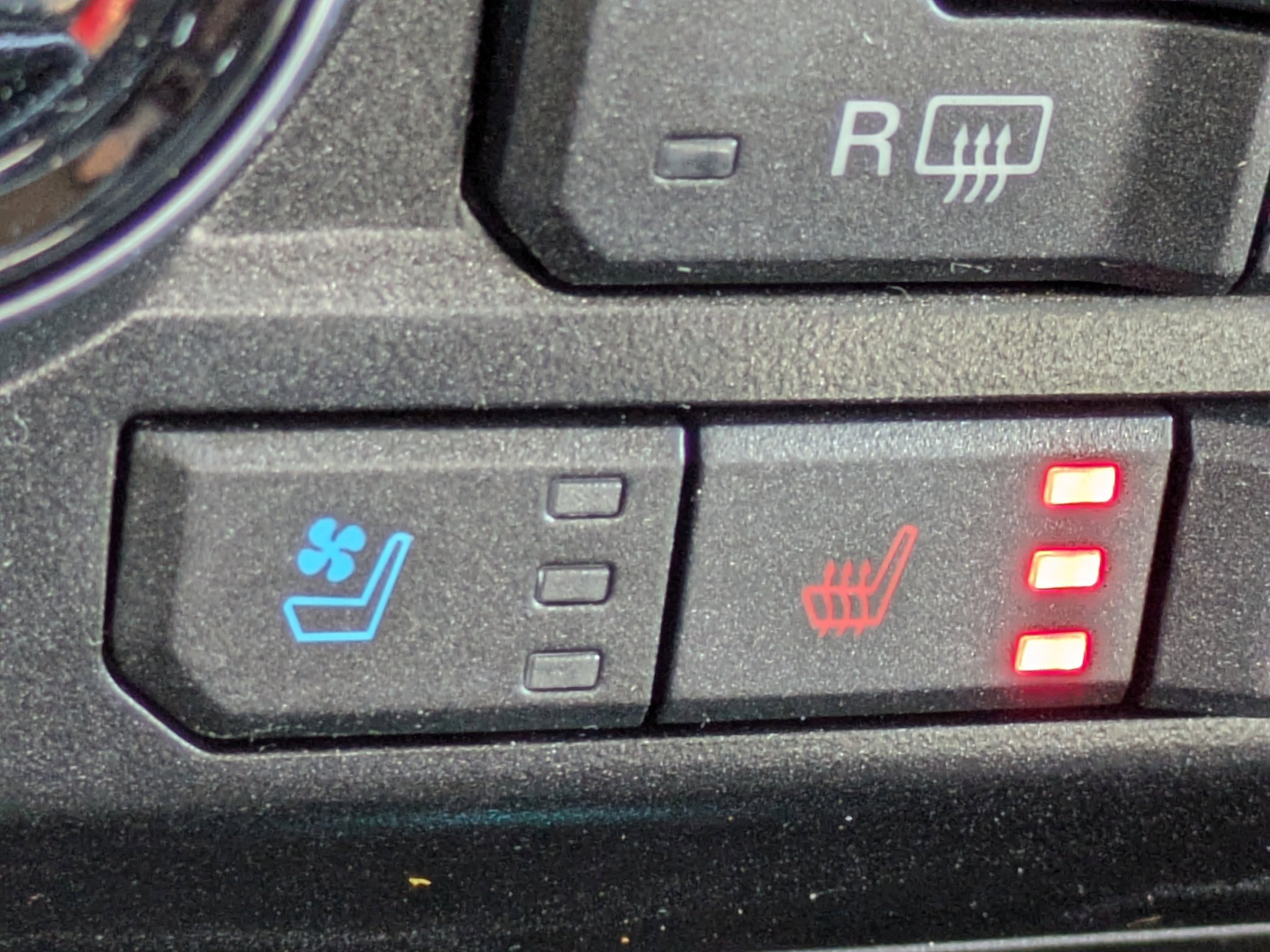 Used 2019 Ford F150 Limited RWD image 26