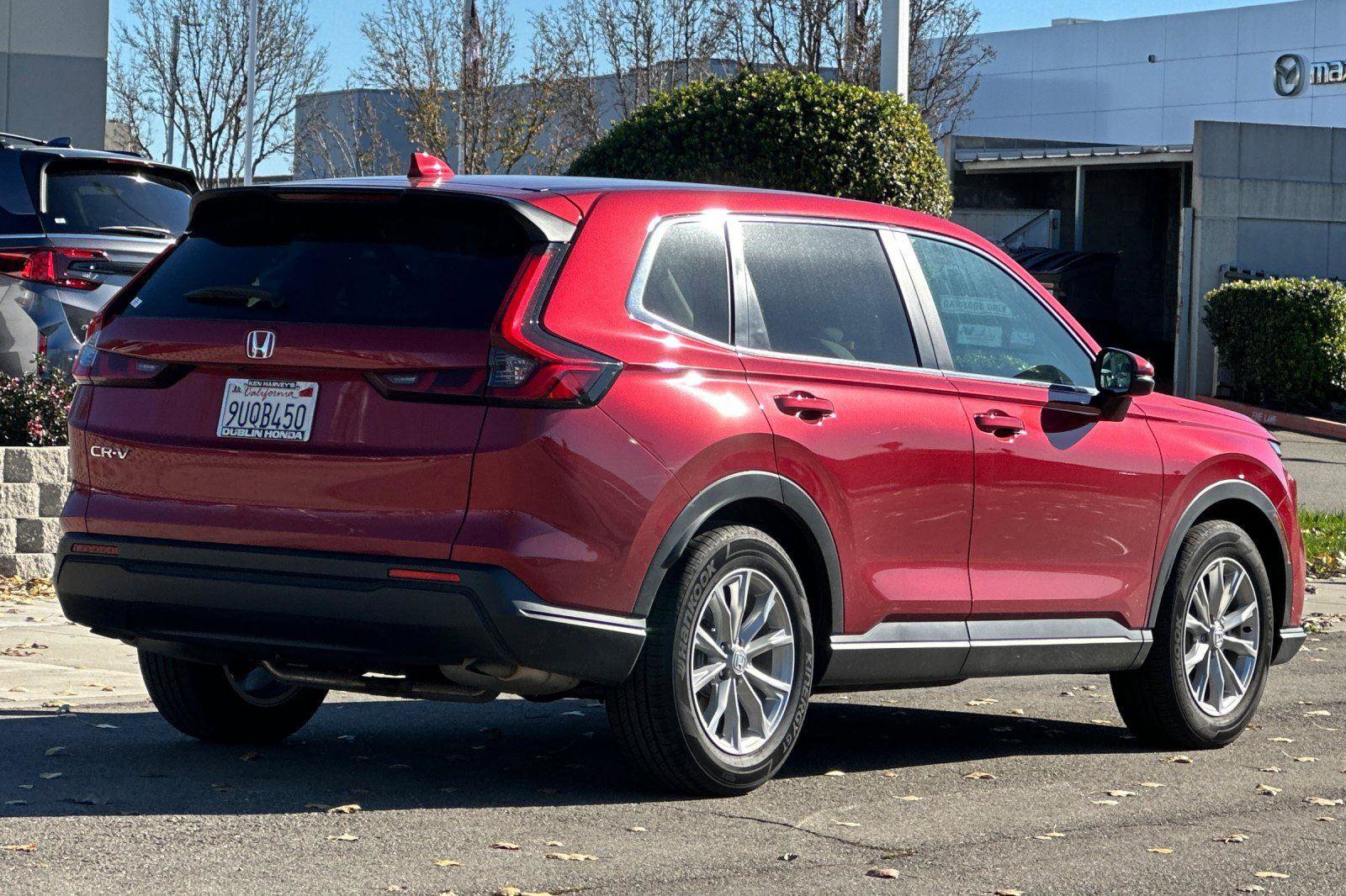 Used 2025 Honda CR-V EX-L image 4