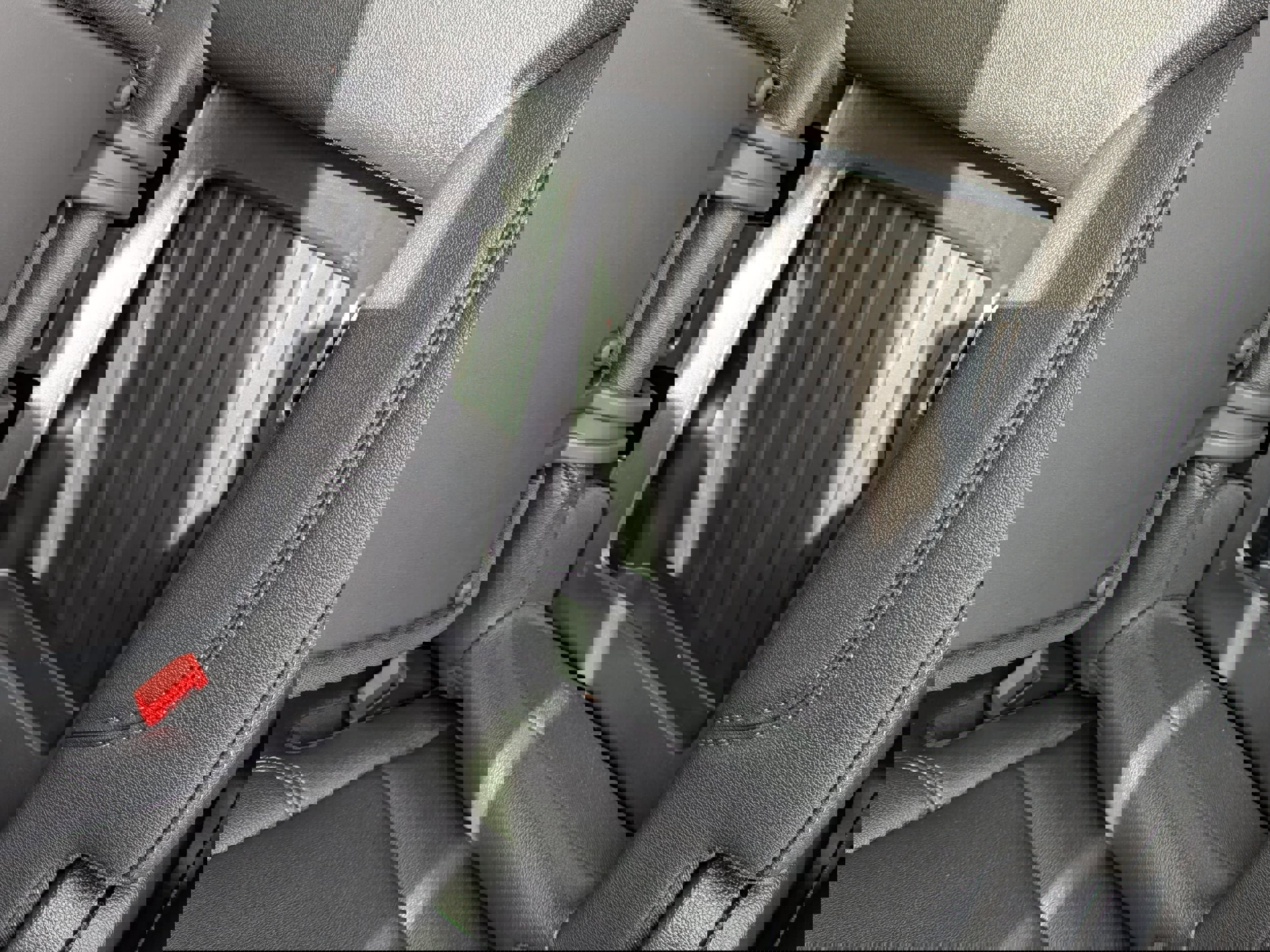 Used 2024 Chevrolet Silverado 1500 RST image 4