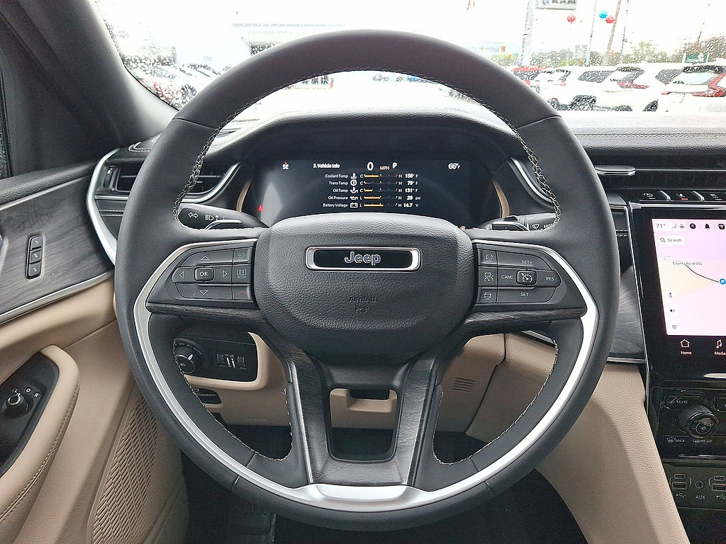 Certified 2025 Jeep Grand Cherokee L Limited AWD/4WD image 16