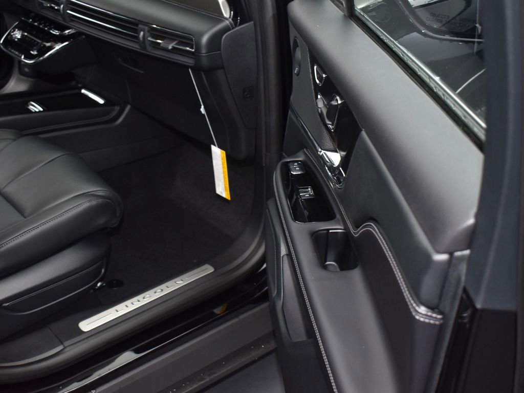 New 2026 Lincoln Corsair Grand Touring AWD/4WD image 17